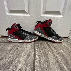 And 1 basketball shoes